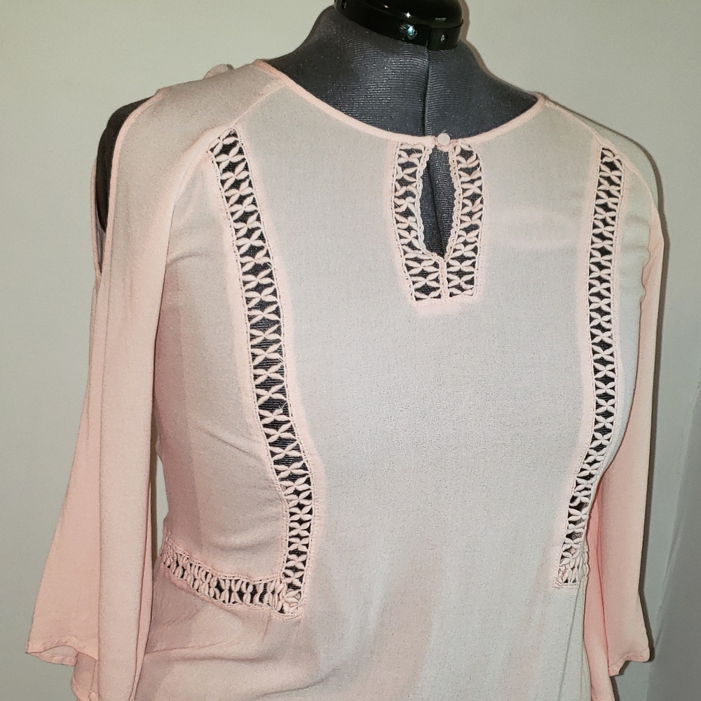 Pale pink blouse 22W/24W